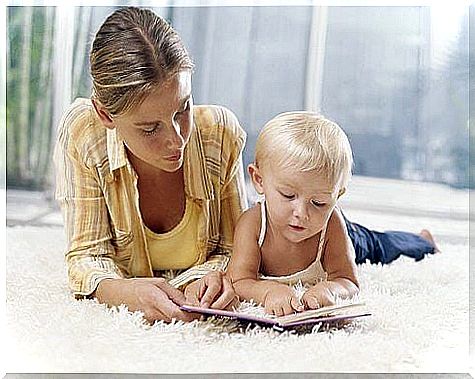 activities for children with dyslexia: mother and child reading