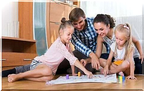 6 fun games with paper and pencil to play as a family
