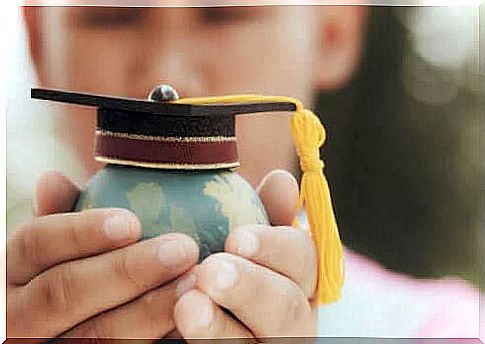 globe with student hat