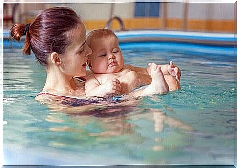 The many benefits of baby swimming
